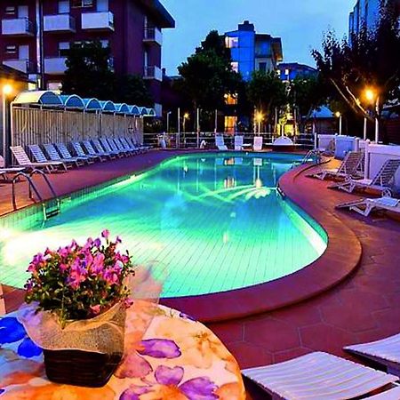 Hotel Rosalba - Valentini Family Village Bellaria – Igea Marina Kültér fotó