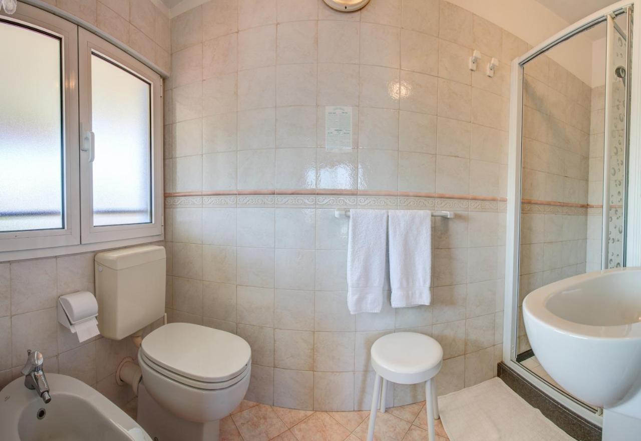 Hotel Rosalba - Valentini Family Village Bellaria – Igea Marina Kültér fotó