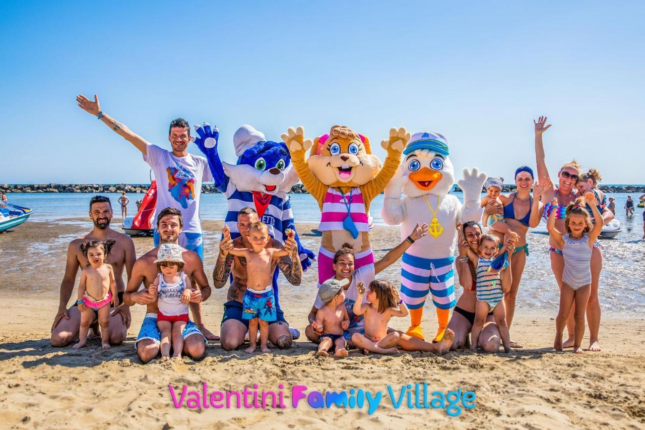 Hotel Rosalba - Valentini Family Village Bellaria – Igea Marina Kültér fotó